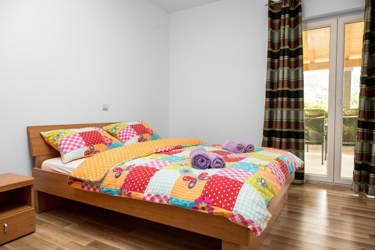 Dubravka Apartmani โมโกชิซา ภายนอก รูปภาพ